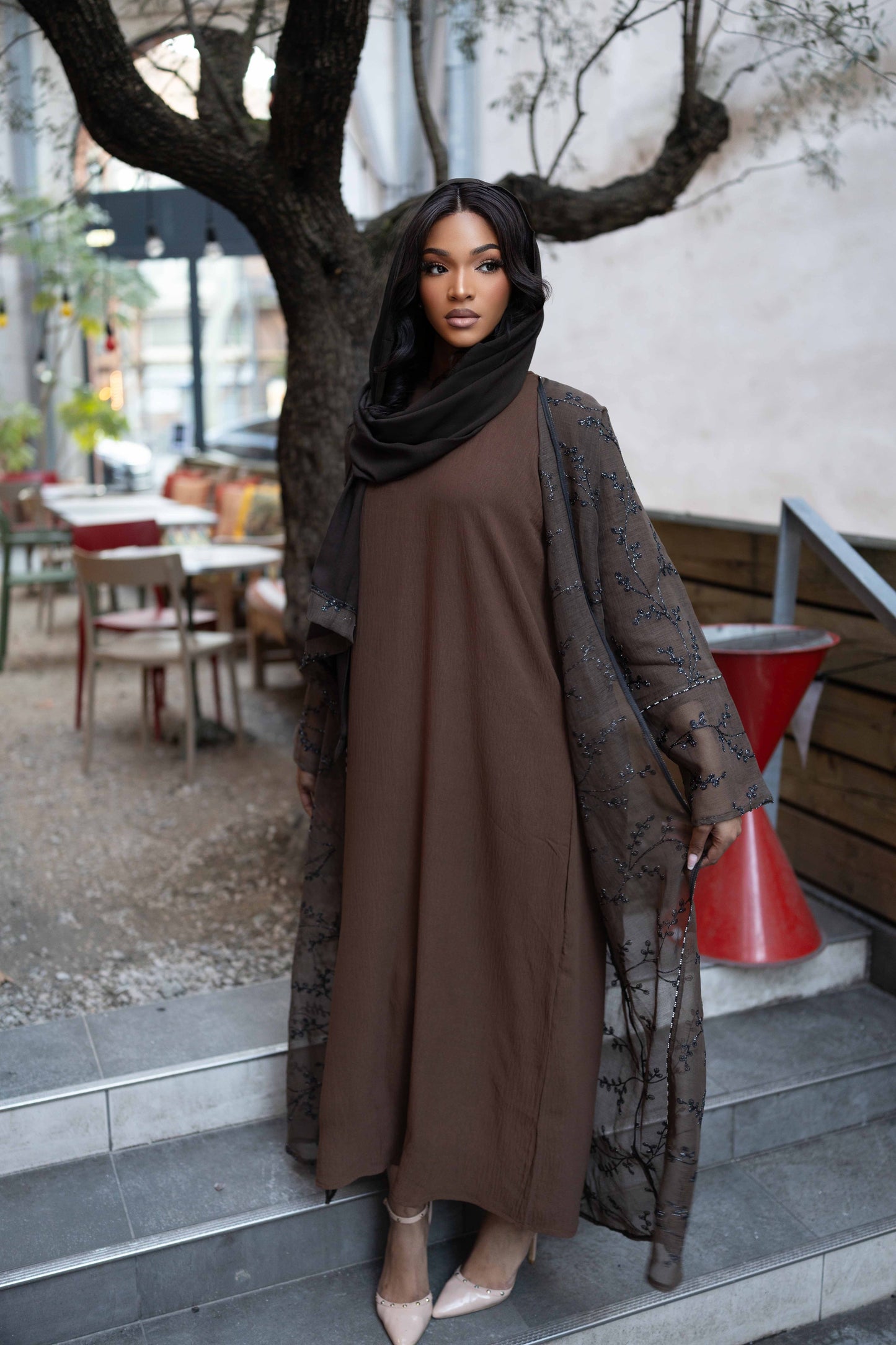Abaya Monica