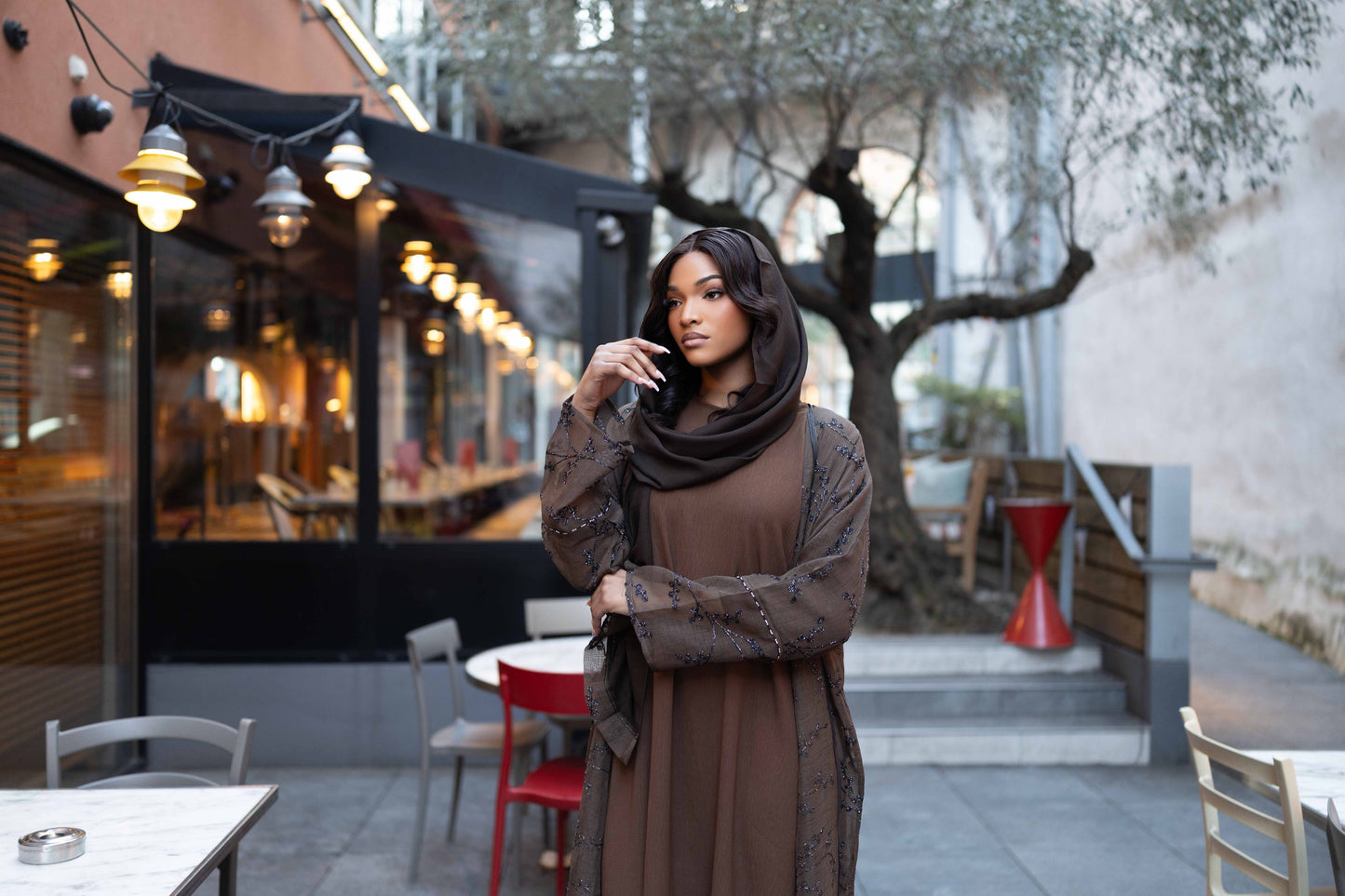 Abaya Monica